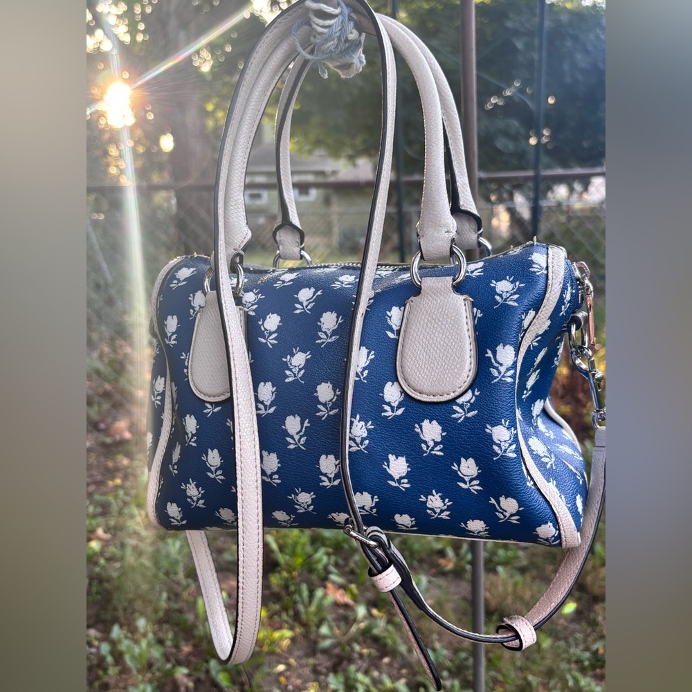Blue and White Floral Patterned Bag